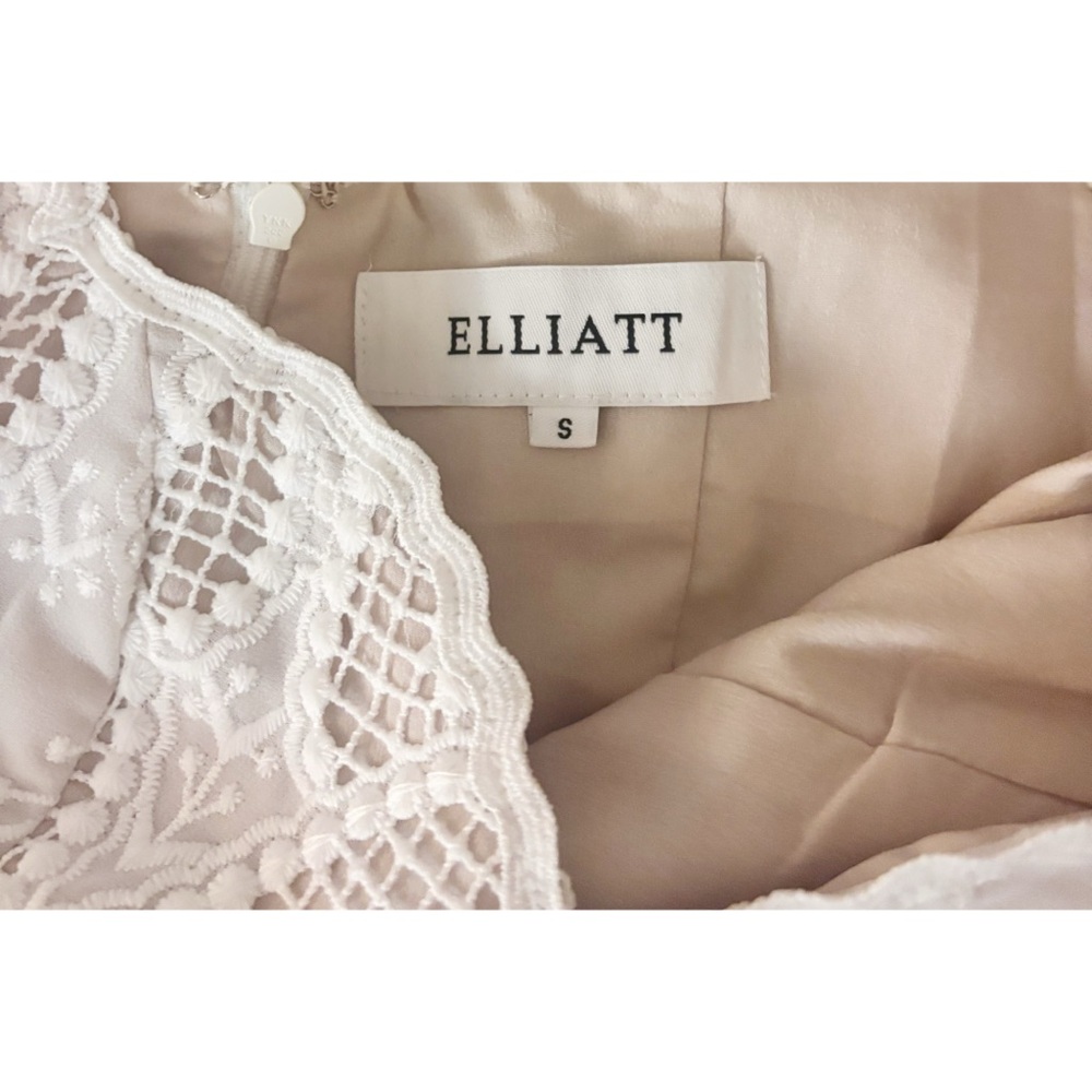 Elliatt Eliza Mini Dress - Picture 6 of 6